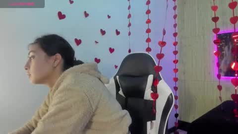 Snapshot of angell_cooper8 chatting on February 2026 12:34:02 PM Angell cooper8 online show from February 2026 12:34:02 PM