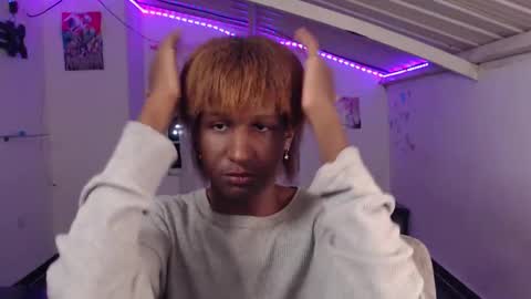 Danielle online show from December 2024 06:33:02 AM