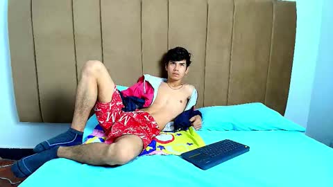 Angelldustt  online show from October 2025 12:17:02 PM