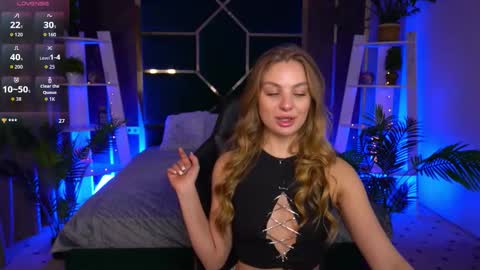 Snapshot of angelleyess chatting on November 2025 01:26:02 AM angelleyess online show from November 2025 01:26:02 AM