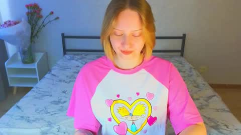 Snapshot of angellisss chatting on November 2025 04:56:01 AM Cutie online show from November 2025 04:56:01 AM