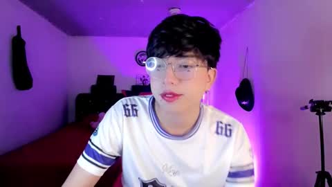 Angel  online show from January 2026 04:05:02 AM