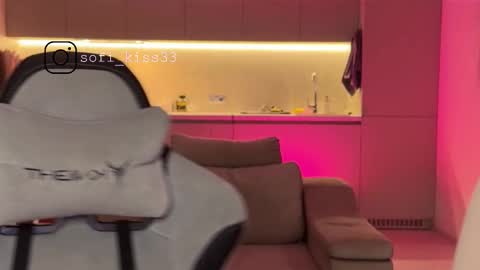 angelmi171 online show from December 2025 03:06:01 PM