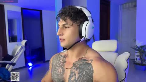 Snapshot of angeloferro1 chatting on February 2025 05:00:01 AM Angelo Ferro online show from February 2025 05:00:01 AM