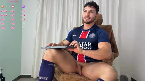 Snapshot of angeloferro1 chatting on September 2025 12:10:02 AM Angelo Ferro online show from September 2025 12:10:02 AM