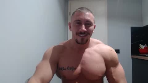  ------- SEX SHOW WITH GUYS AND GIRLS  MUSCLE SHOW online show from November 2025 02:49:01 PM