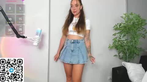 Snapshot of angelpaull chatting on February 2025 09:26:02 PM Angel online show from February 2025 09:26:02 PM