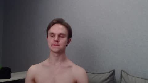 Snapshot of angelraaay chatting on March 2025 09:04:02 PM Angel online show from March 2025 09:04:02 PM