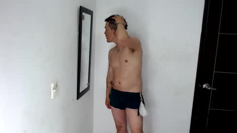 Snapshot of angels_0001 chatting on March 2025 03:18:02 PM angels_0001 online show from March 2025 03:18:02 PM