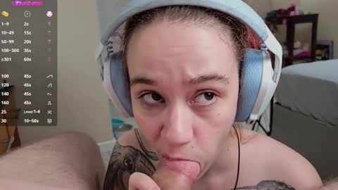 Snapshot of angels_fuck chatting on February 2025 03:25:01 AM Chau Mist    online show from February 2025 03:25:01 AM
