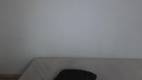 Giulia online show from January 2025 01:23:02 PM