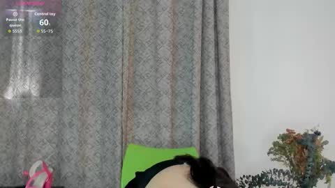 Snapshot of angelswets chatting on October 2025 02:46:01 PM ANGIE online show from October 2025 02:46:01 PM