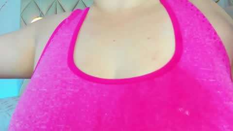 Snapshot of angelswets chatting on November 2025 03:12:01 PM ANGIE online show from November 2025 03:12:01 PM