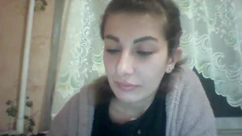 Isabella online show from April 2026 08:07:02 PM