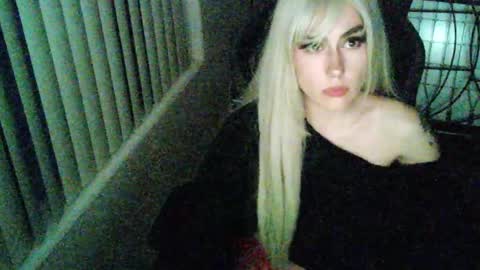 Angelwilde00 online show from September 2025 04:03:02 AM