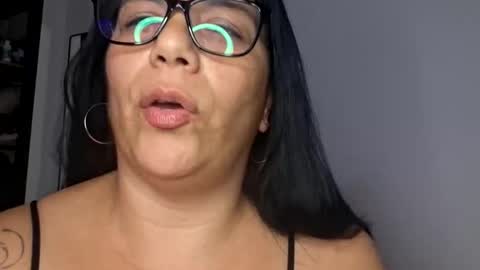 Angie0724 online show from February 2026 11:00:01 PM