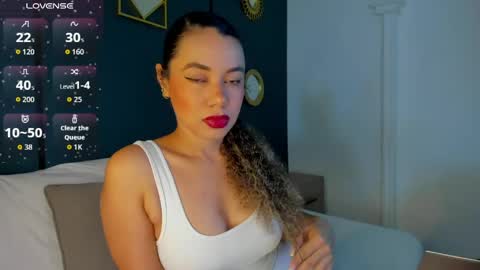 Snapshot of angie_leonn chatting on May 2026 12:46:01 PM A N G I E online show from May 2026 12:46:01 PM