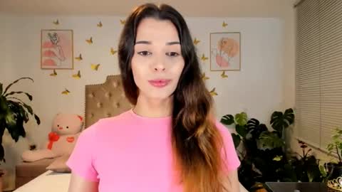 Anabella online show from November 2025 01:38:02 AM