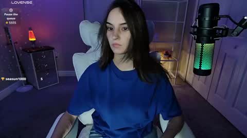 Angie Fae online show from April 2026 01:42:02 AM