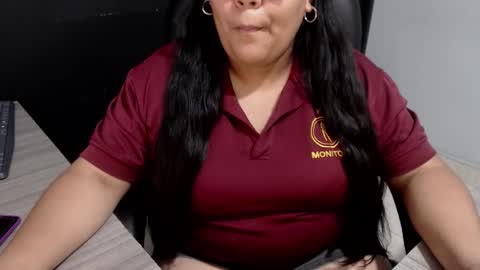 angy online show from October 2025 09:04:01 PM