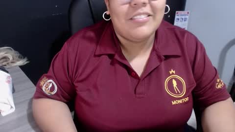 angy online show from November 2025 09:59:01 PM