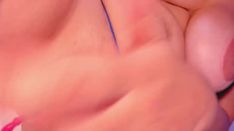 Snapshot of aniiieee_x chatting on December 2025 07:56:02 AM ANIE Broadcasting from 1300 to 2100 online show from December 2025 07:56:02 AM