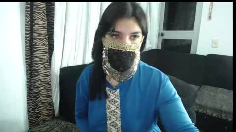 Snapshot of aniisaalii chatting on December 2025 05:50:02 AM Anissa online show from December 2025 05:50:02 AM