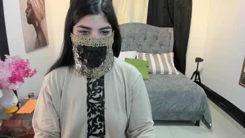 Anissa online show from June 2026 12:32:01 PM