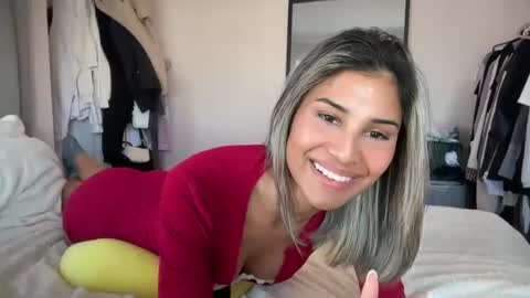 Snapshot of aniishaa chatting on March 2025 10:18:02 AM anisha online show from March 2025 10:18:02 AM