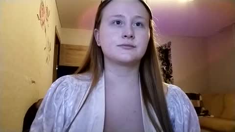 Anika online show from March 2026 04:42:02 AM