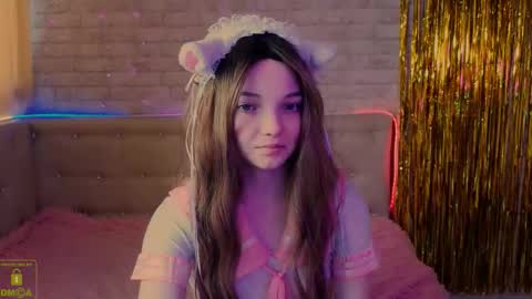 Alica online show from March 2026 03:34:01 AM