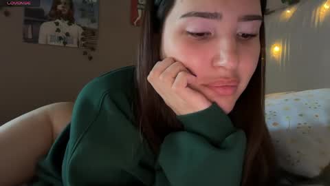 Snapshot of anisa_sweet chatting on May 2026 06:20:01 AM Anisa Moan from LovenseWet from Tip MenuOpen for Private online show from May 2026 06:20:01 AM