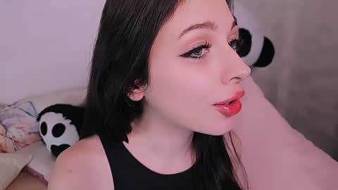 Anita online show from December 2024 09:51:01 PM