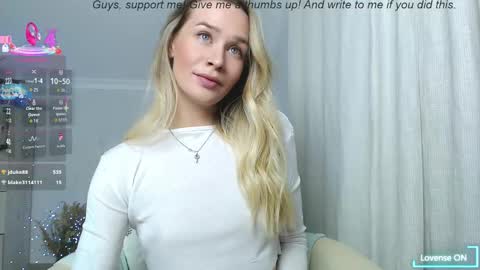 anita_delicious online show from October 2025 07:23:01 PM
