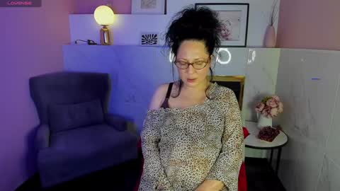 Snapshot of anita_muse chatting on December 2024 12:35:02 AM Anita online show from December 2024 12:35:02 AM