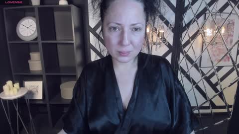 Snapshot of anita_muse chatting on January 2025 08:57:02 PM Anita online show from January 2025 08:57:02 PM
