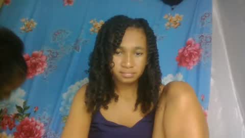 Snapshot of anitaazzh chatting on June 2026 02:01:02 PM anitaazzh online show from June 2026 02:01:02 PM