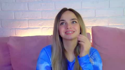 AnitaVenture online show from September 2025 04:25:01 AM