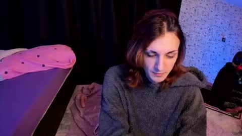 Angel online show from February 2026 06:28:02 PM