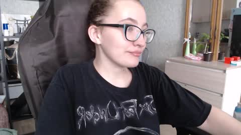 Snapshot of ankey_rayah chatting on December 2024 05:31:02 AM Nameless online show from December 2024 05:31:02 AM