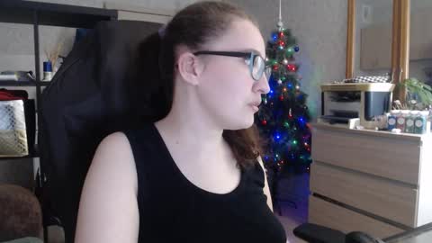 Snapshot of ankey_rayah chatting on January 2025 10:58:01 AM Nameless online show from January 2025 10:58:01 AM