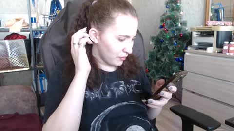 Snapshot of ankey_rayah chatting on January 2025 05:31:02 AM Nameless online show from January 2025 05:31:02 AM