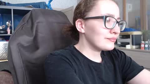 Snapshot of ankey_rayah chatting on February 2025 05:36:02 AM Nameless online show from February 2025 05:36:02 AM