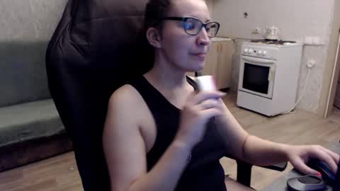 Snapshot of ankey_rayah chatting on February 2026 06:44:02 PM Nameless online show from February 2026 06:44:02 PM