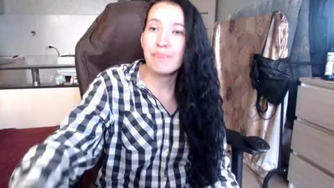 Snapshot of ankey_rayah chatting on June 2026 02:17:02 PM Nameless online show from June 2026 02:17:02 PM