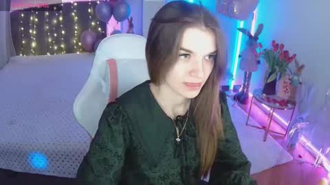 ann_woood online show from March 2026 07:25:01 AM