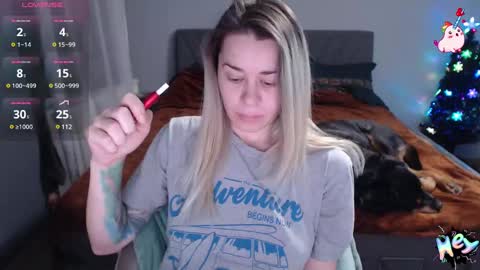 Snapshot of anna_ana chatting on December 2024 10:13:01 AM Anadirectgirl online show from December 2024 10:13:01 AM