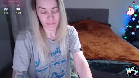 Snapshot of anna_ana chatting on December 2024 12:49:01 PM Anadirectgirl online show from December 2024 12:49:01 PM