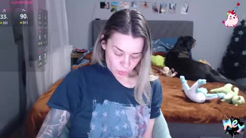 Snapshot of anna_ana chatting on January 2025 06:06:02 PM Anadirectgirl online show from January 2025 06:06:02 PM