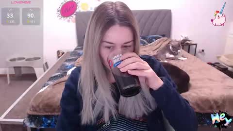 Snapshot of anna_ana chatting on January 2026 06:13:02 PM Anadirectgirl online show from January 2026 06:13:02 PM